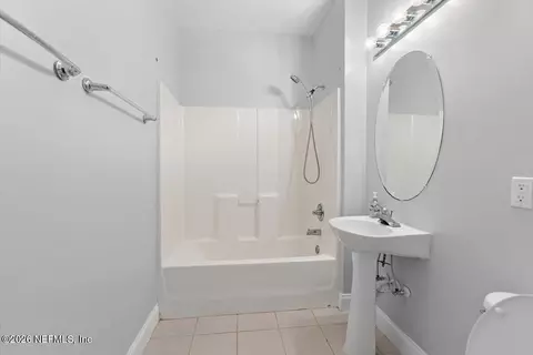 Bath - 155 Legendary Dr #207, Saint Augustine, FL 32092 photo 3 of 3