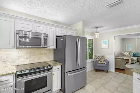 Kitchen - 3285 Turtle Creek Rd, Saint Augustine, FL 32086 photo 3 of 3