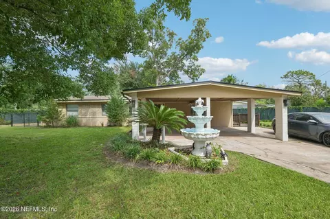 5121 Dunstan Rd, Jacksonville, FL 32208