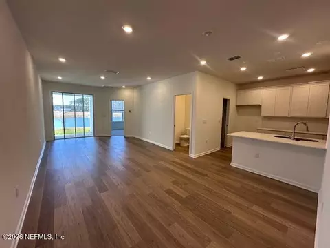 390 Woods Ln, Saint Augustine, FL 32092 photo 5