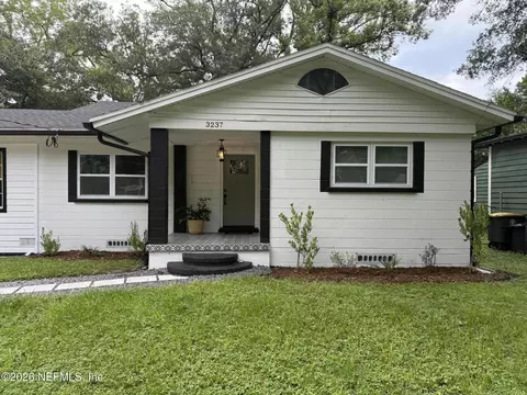 3237 Ernest St, Jacksonville, FL 32205