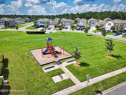 View/Area - 452 Thistleton Way, Saint Augustine, FL 32092 photo 5 of 7
