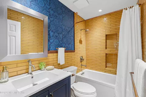 Bath - 218 Kenan St, Saint Augustine Beach, FL 32080 photo 1 of 3
