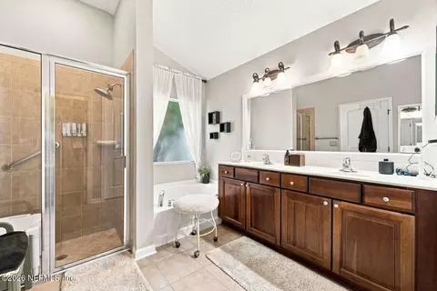 Bath - 363 Porta Rosa Cir, Saint Augustine, FL 32092 photo 2 of 3