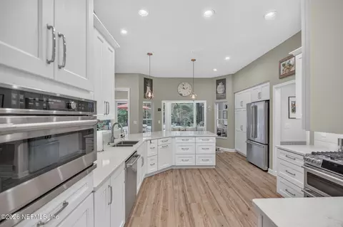 Kitchen - 844 White Eagle Cir, Saint Augustine, FL 32086 photo 7 of 7