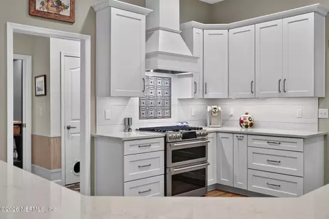 Kitchen - 844 White Eagle Cir, Saint Augustine, FL 32086 photo 3 of 7