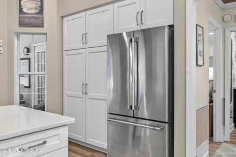 Kitchen - 844 White Eagle Cir, Saint Augustine, FL 32086 photo 5 of 7