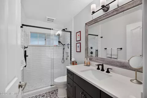 Bath - 844 White Eagle Cir, Saint Augustine, FL 32086 photo 6 of 9