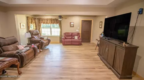 Living - 6723 SW 95th St, Hampton, FL 32044 photo 1 of 1