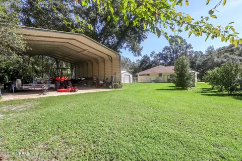 Exterior - 6723 SW 95th St, Hampton, FL 32044 photo 10 of 13