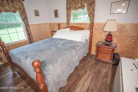 Bedroom - 6723 SW 95th St, Hampton, FL 32044 photo 4 of 4