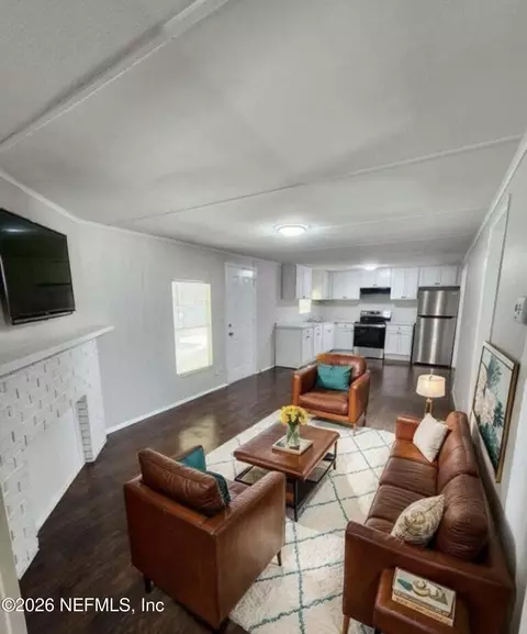 5827 Augo Ln, Jacksonville, FL 32244 photo 4