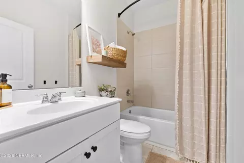 Bath - 327 Windermere Way, Saint Augustine, FL 32095 photo 2 of 2