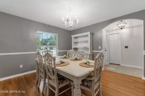 Dining - 1699 Jayhawk Ln E, Jacksonville, FL 32221 photo 3 of 4