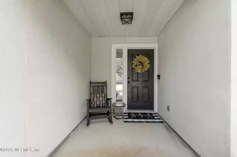 Exterior - 1699 Jayhawk Ln E, Jacksonville, FL 32221 photo 2 of 5