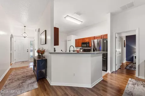 Entry Way - 1699 Jayhawk Ln E, Jacksonville, FL 32221 photo 3 of 3