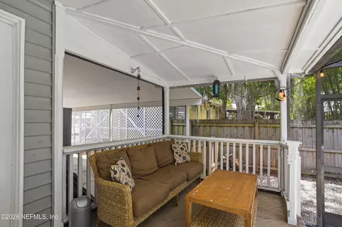 Exterior - 17 Dufferin St, Saint Augustine, FL 32084 photo 4 of 12