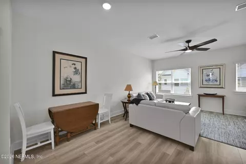 Living - 11114 Binary Ct, Jacksonville, FL 32256 photo 1 of 2
