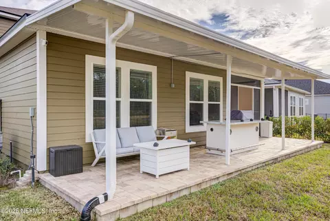 Exterior - 231 Silkgrass Pl, Saint Johns, FL 32259 photo 7 of 11