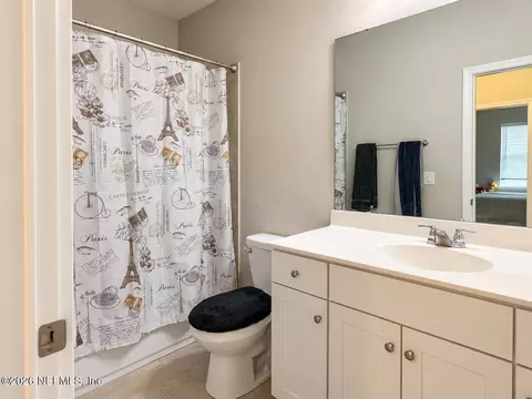 Bath - 522 Stargaze Ln, Saint Augustine, FL 32095 photo 2 of 3