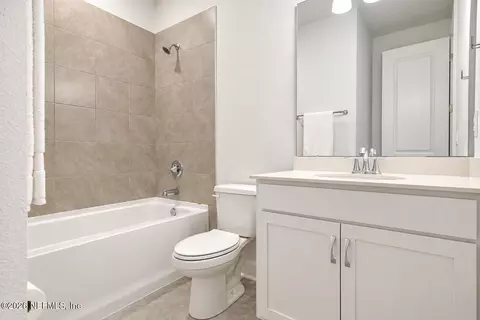 Bath - 710 Goldenrod Dr, Saint Augustine, FL 32092 photo 3 of 4