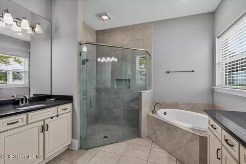 Bath - 253 Bronson Pkwy, Saint Augustine, FL 32095 photo 2 of 4