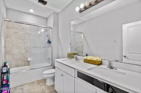 Bath - 253 Bronson Pkwy, Saint Augustine, FL 32095 photo 3 of 4