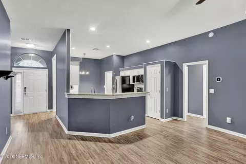 Entry Way - 1127 Ardmore St, Saint Augustine, FL 32092 photo 1 of 3
