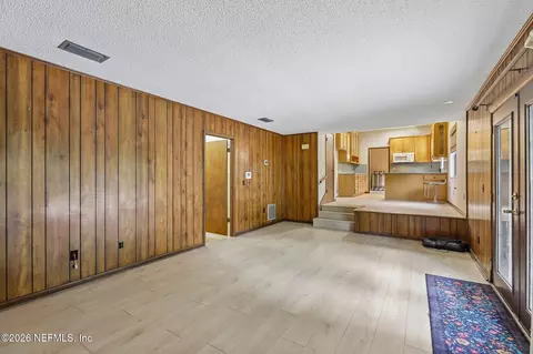 Living - 3543 Lawrence Rd, Orange Park, FL 32073 photo 5 of 6