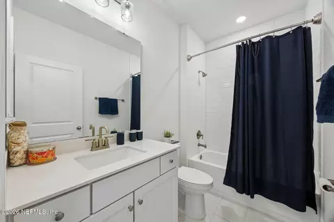 Bath - 96 Whirlwind Pl, Saint Augustine, FL 32095 photo 2 of 2