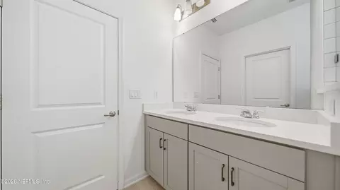Bath - 139 Torres, Saint Augustine, FL 32095 photo 2 of 4