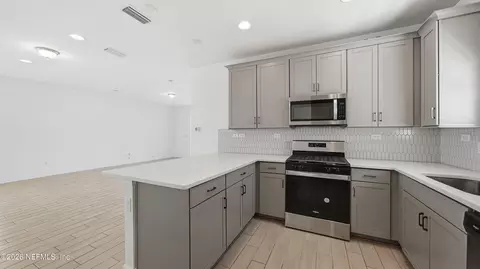 Kitchen - 139 Torres, Saint Augustine, FL 32095 photo 3 of 4