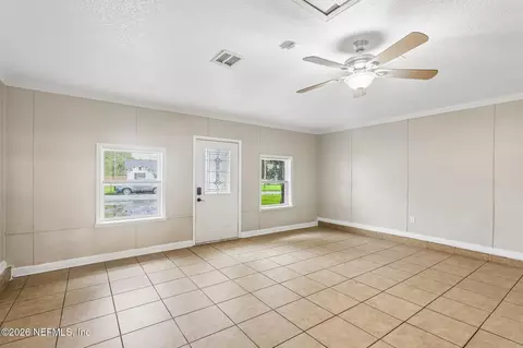 Living - 3255 Dowitcher Ln, Orange Park, FL 32065 photo 2 of 2