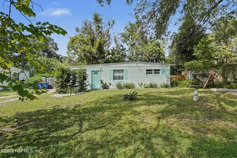 6715 Brandemere Rd S, Jacksonville, FL 32211