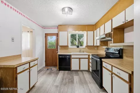 Kitchen - 2 Park Terrace Dr, Saint Augustine, FL 32080 photo 1 of 1