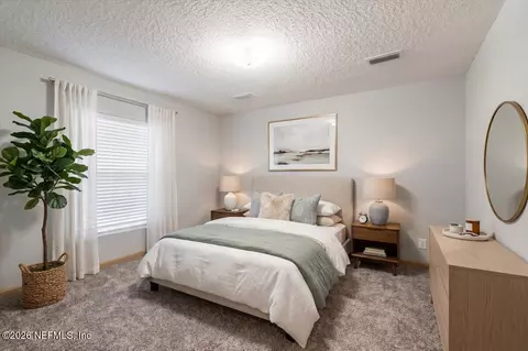 Bedroom - 35686 Quail Rd, Callahan, FL 32011 photo 5 of 10