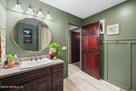 Bath - 35686 Quail Rd, Callahan, FL 32011 photo 3 of 3