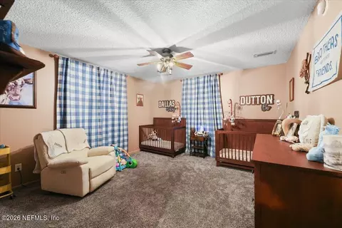 Bedroom - 35686 Quail Rd, Callahan, FL 32011 photo 8 of 10