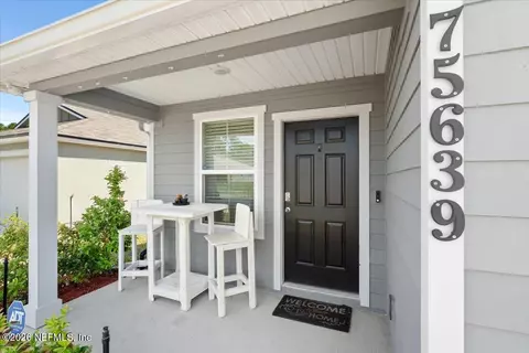 Exterior - 75639 Bridgewater Dr, Yulee, FL 32097 photo 4 of 10
