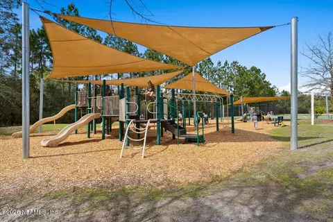 View/Area - 75639 Bridgewater Dr, Yulee, FL 32097 photo 3 of 3