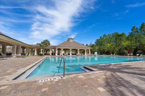 Exterior - 75639 Bridgewater Dr, Yulee, FL 32097 photo 6 of 10