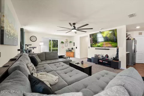 Living - 75639 Bridgewater Dr, Yulee, FL 32097 photo 1 of 1