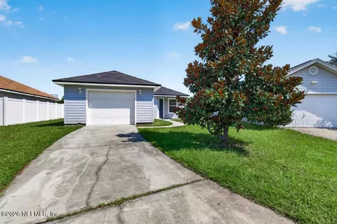 Exterior - 96007 Tidal Bay Ct, Yulee, FL 32097 photo 3 of 8