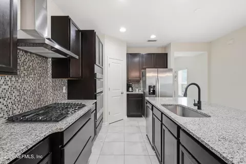 Kitchen - 41 Cottage Green Pl, Saint Augustine, FL 32092 photo 1 of 3