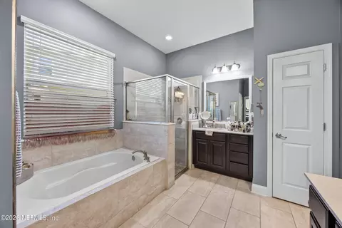 Bath - 45 Oban Ct, Saint Johns, FL 32259 photo 1 of 4