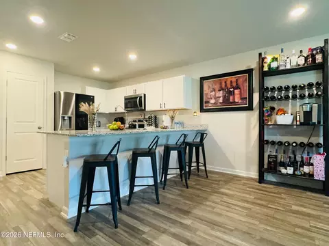 Kitchen - 45287 Red Brick Dr, Callahan, FL 32011 photo 4 of 4