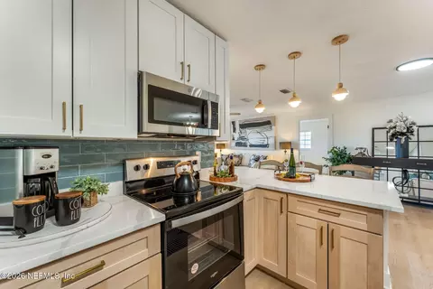 Kitchen - 398 Madruga Ave, Saint Augustine, FL 32086 photo 4 of 6