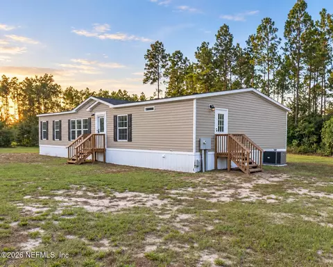 13761 O C Horne Rd, Sanderson, FL 32087
