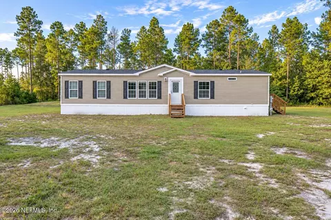 13761 O C Horne Rd, Sanderson, FL 32087