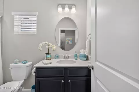 Bath - 75511 Pondside Ln, Yulee, FL 32097 photo 4 of 6